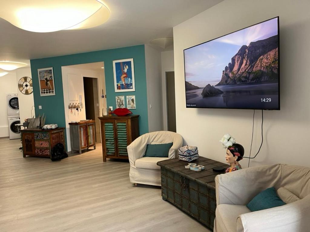 T2! 3 Ou 4 Personnes Centre Ville Neuf Avec Garage Sanary-sur-Mer Dış mekan fotoğraf