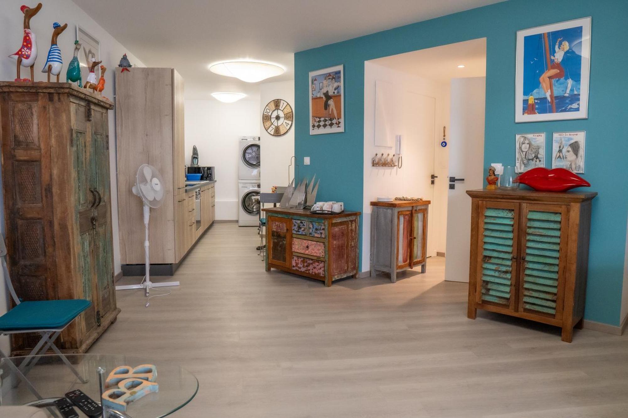 T2! 3 Ou 4 Personnes Centre Ville Neuf Avec Garage Sanary-sur-Mer Dış mekan fotoğraf