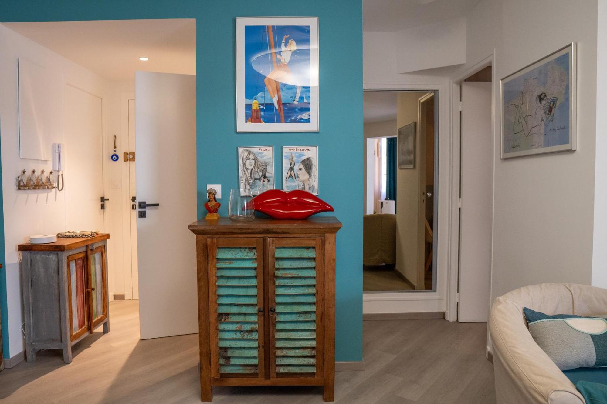 T2! 3 Ou 4 Personnes Centre Ville Neuf Avec Garage Sanary-sur-Mer Dış mekan fotoğraf