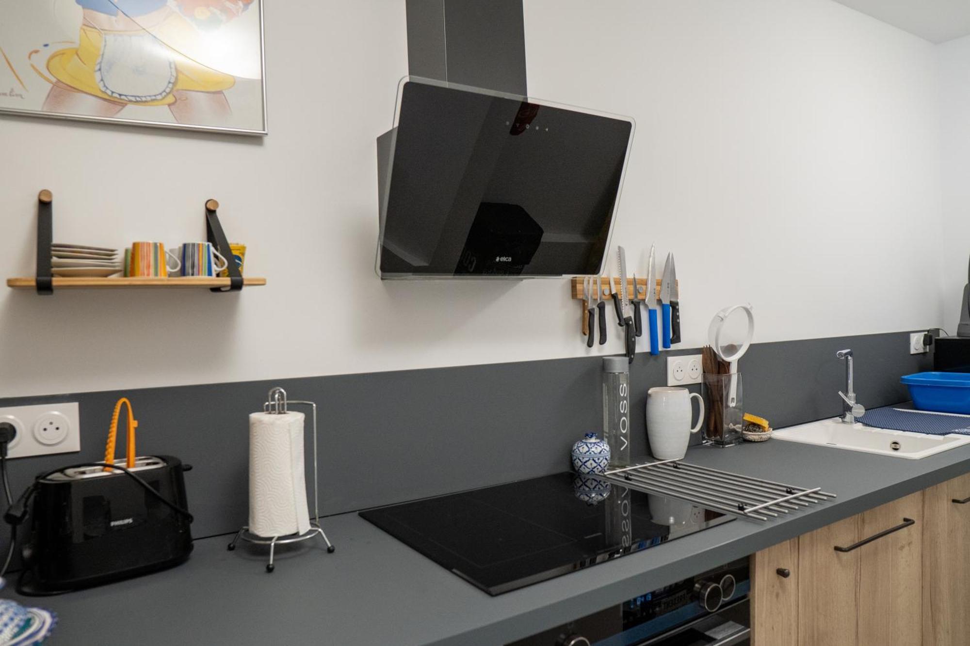 T2! 3 Ou 4 Personnes Centre Ville Neuf Avec Garage Sanary-sur-Mer Dış mekan fotoğraf