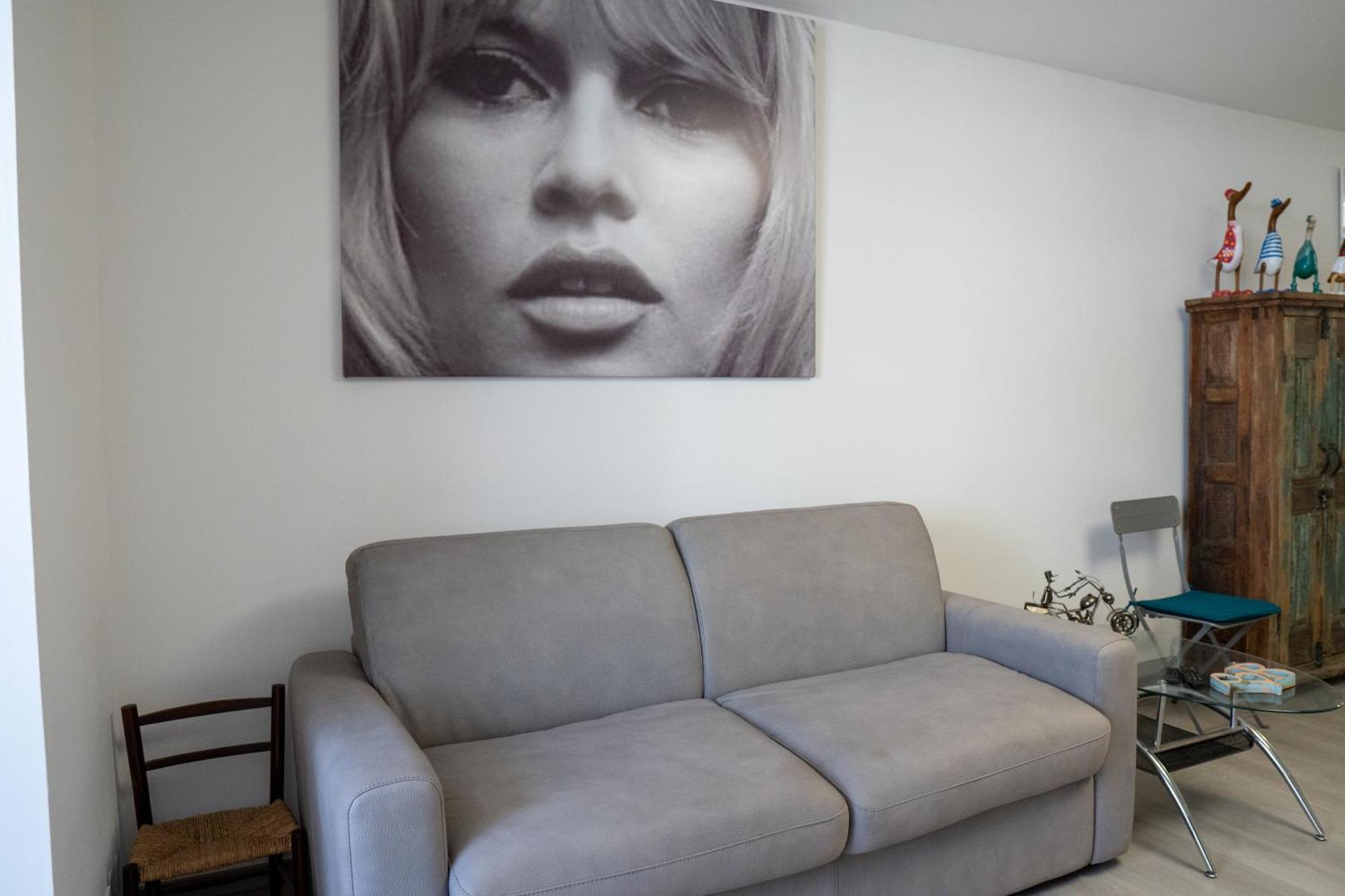 T2! 3 Ou 4 Personnes Centre Ville Neuf Avec Garage Sanary-sur-Mer Dış mekan fotoğraf