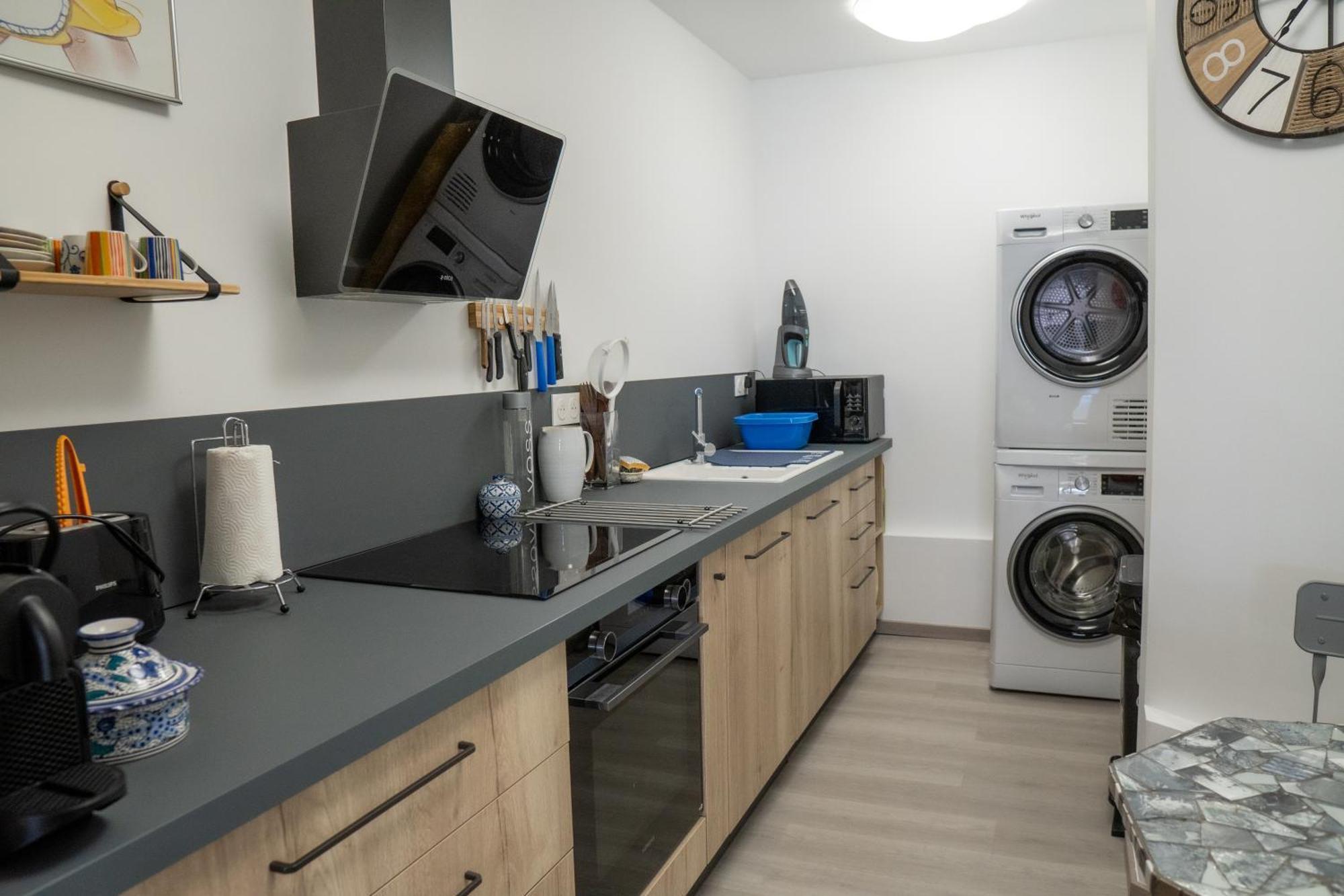 T2! 3 Ou 4 Personnes Centre Ville Neuf Avec Garage Sanary-sur-Mer Dış mekan fotoğraf